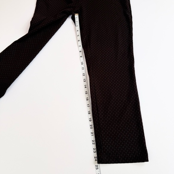 Woman’s Raffaella Comfort Stretch Pants Black Textured Size 12 - Picture 7 of 8
